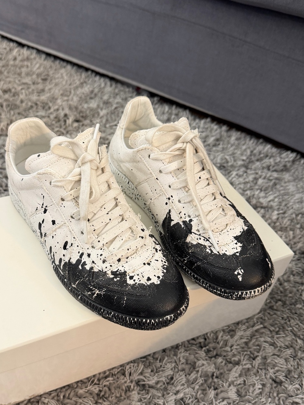 Maison Martin Margiela Rellplica White and Black Paint-Splash Low-Top Sneake